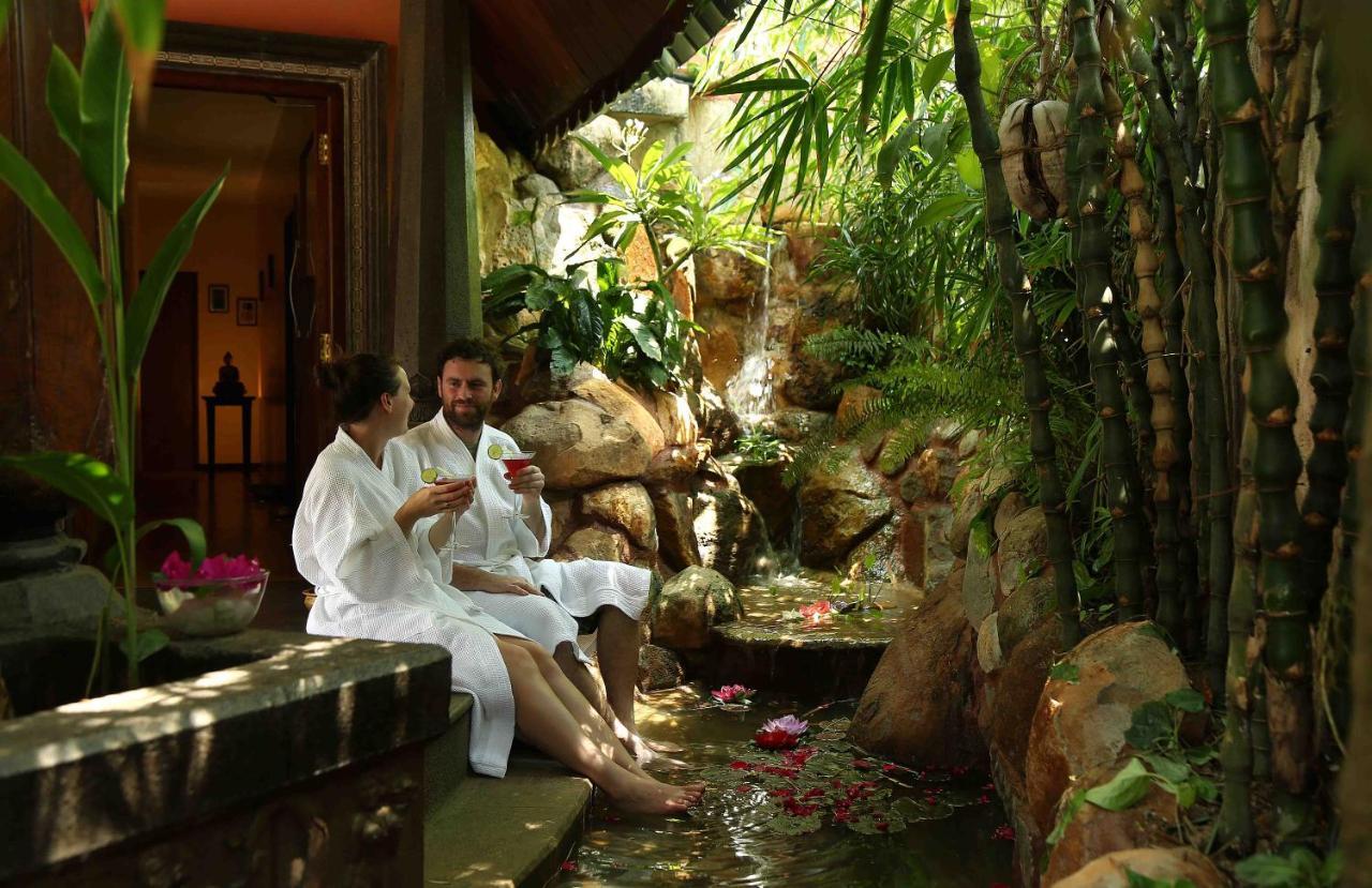 Uday Samudra Leisure Beach Hotel & Spa Kovalam Exterior foto